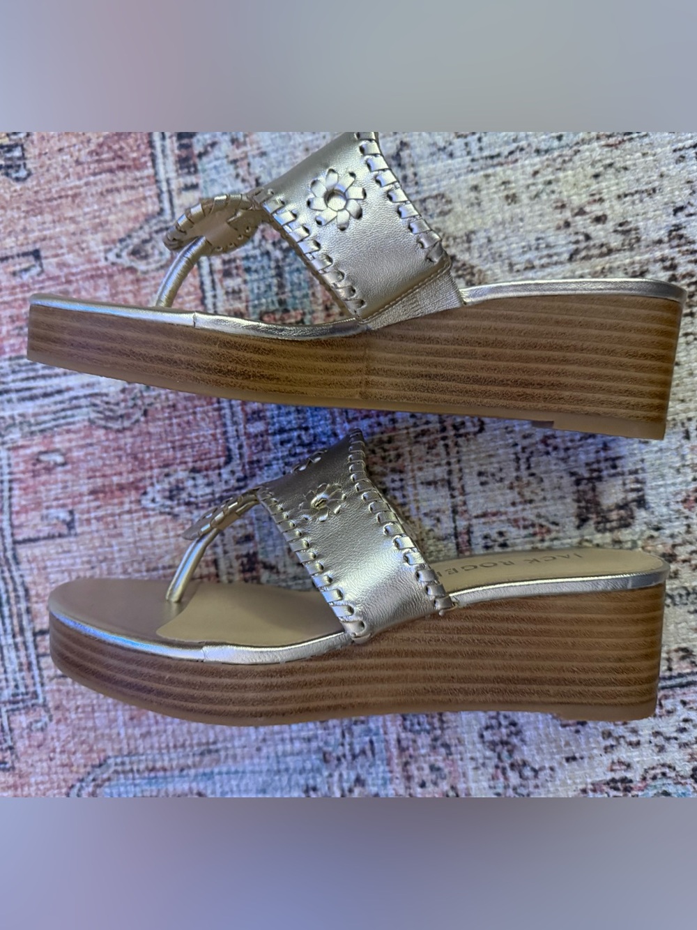 NEW! Jack Rogers Gold Leather Thong Slide Wedge Sandals - Picture 3 of 6